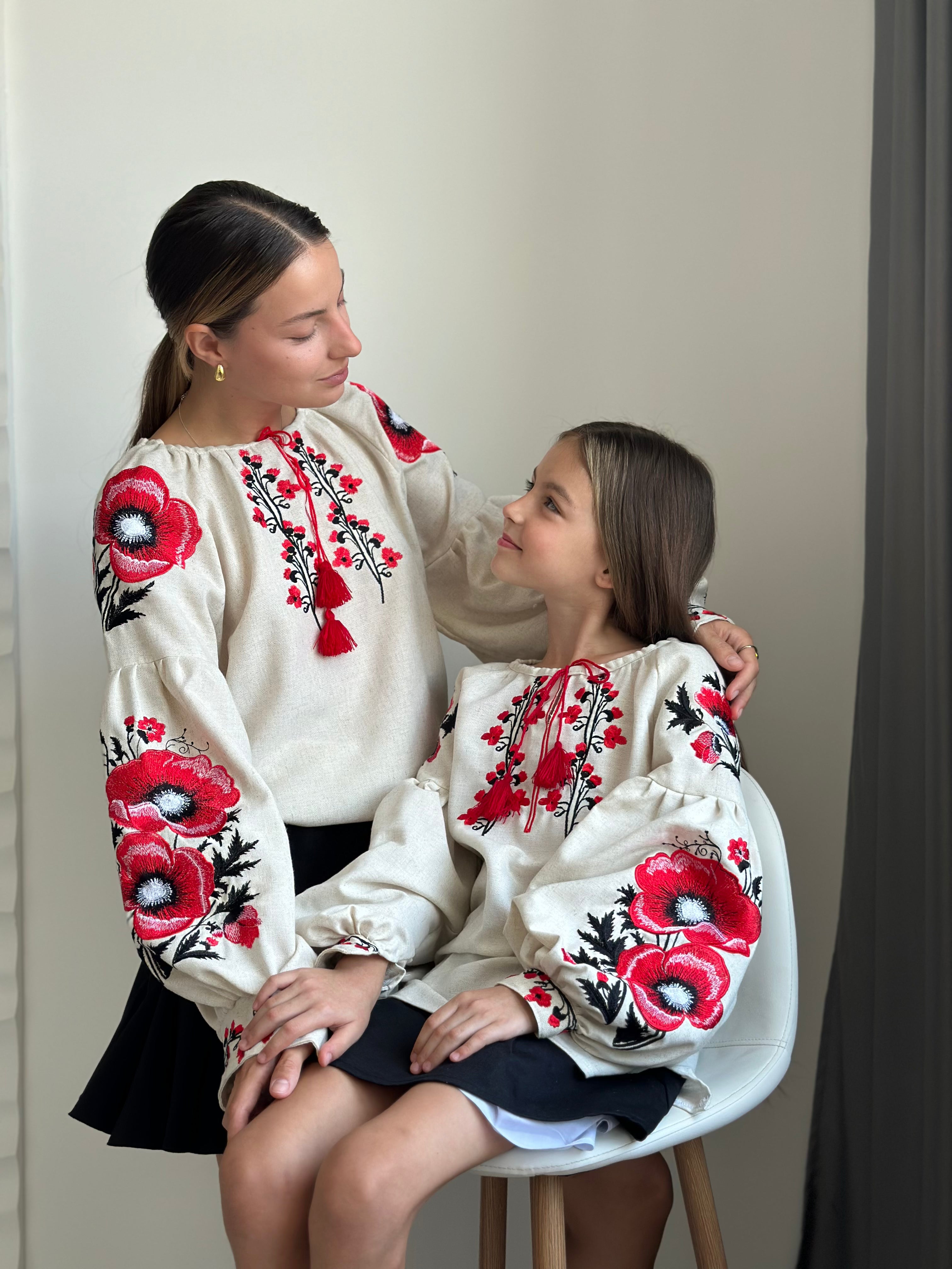 Вишиванка доросла MIRT Маки